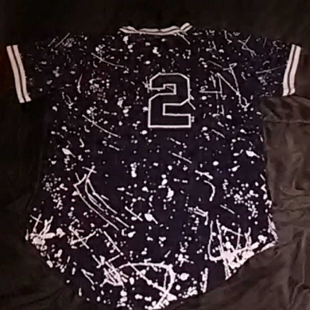 Evolution In Design. T-shirt - Picture 2 of 2